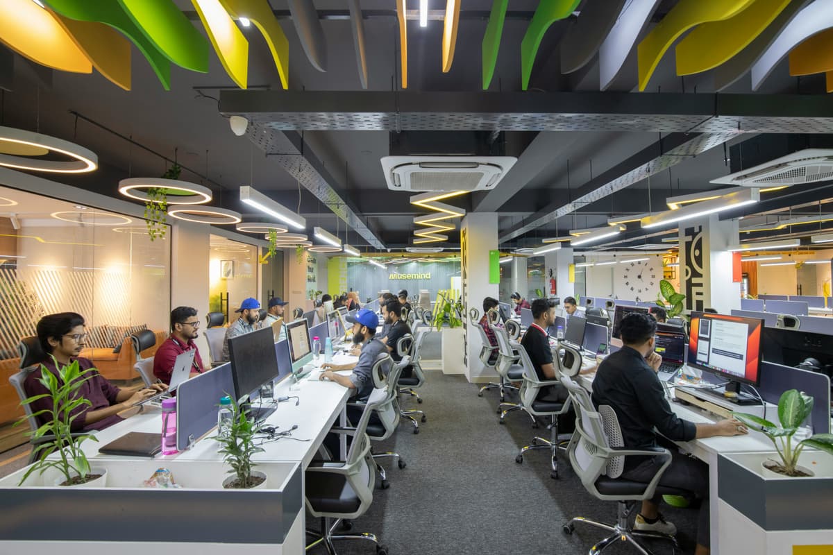 Modern workplace with time tracking